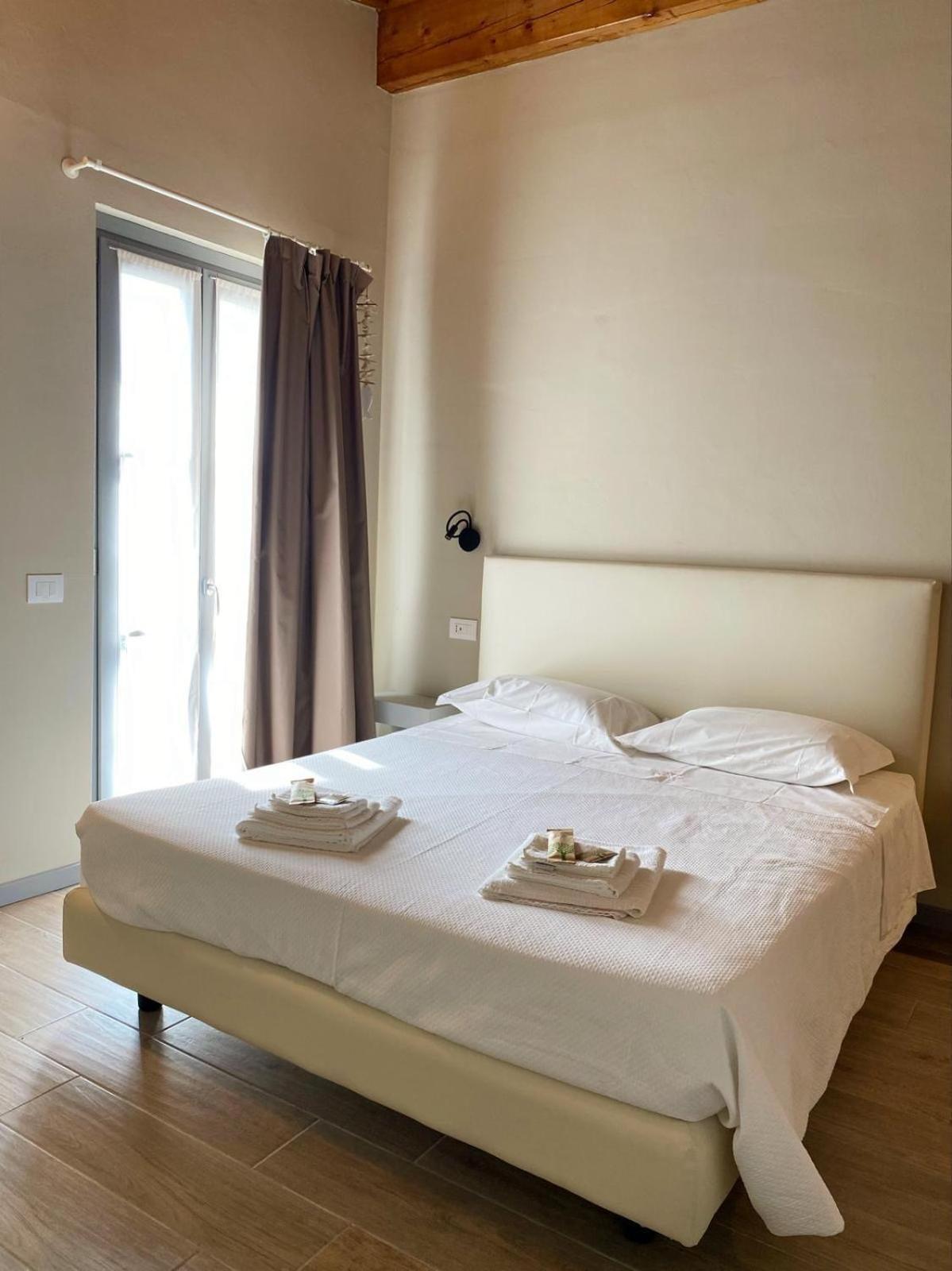 Agriturismo Cascina Carai Marone Bagian luar foto