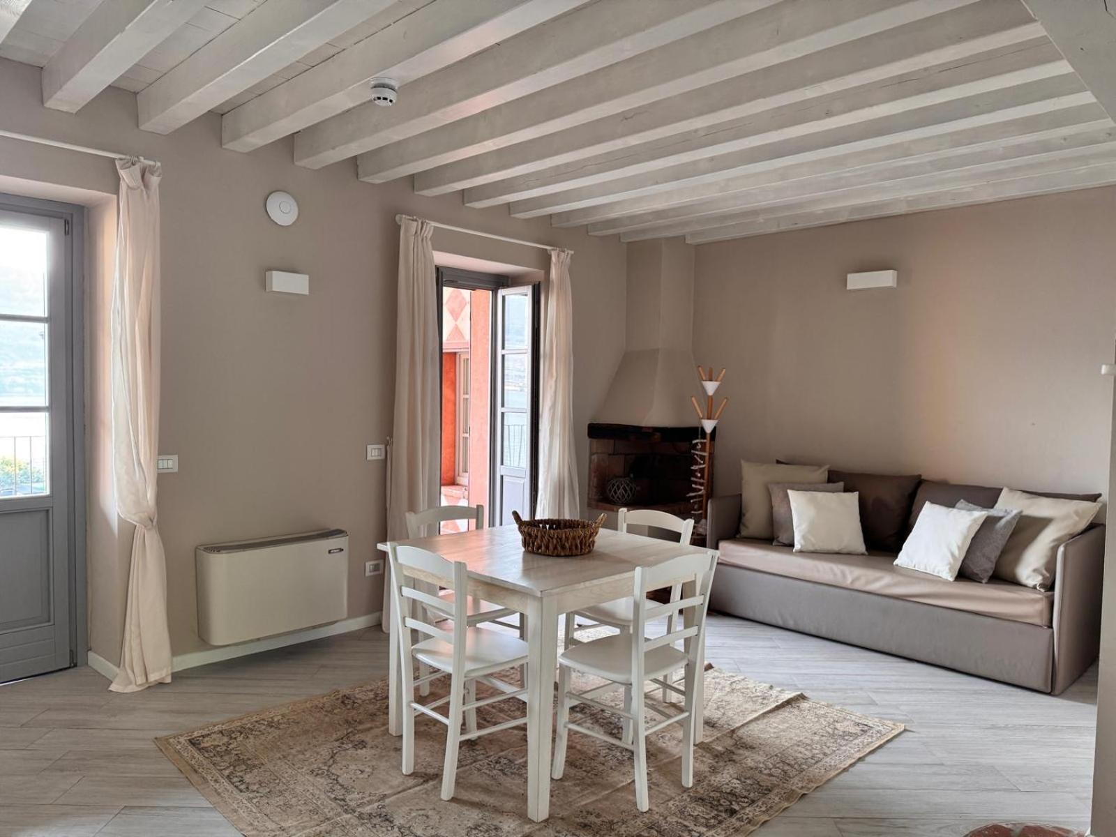 Agriturismo Cascina Carai Marone Bagian luar foto